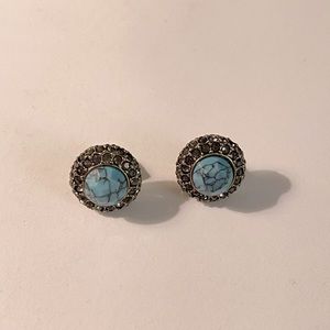 Chloe + Isabel turquoise stud earrings